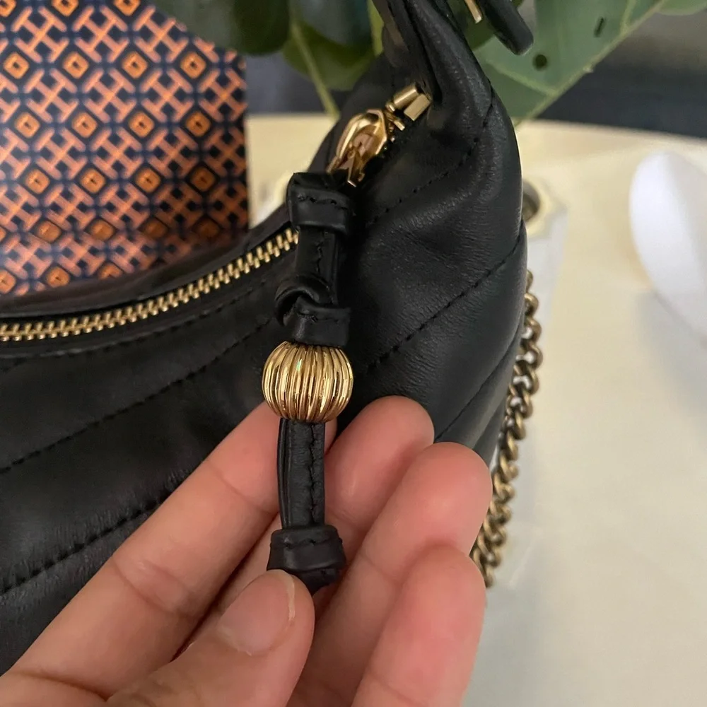 New, Authentic Tory Burch Crossbody - Picture 8 of 16